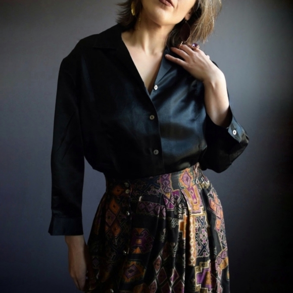 100% Silk Button Collared Shirt - Picture 1 of 5